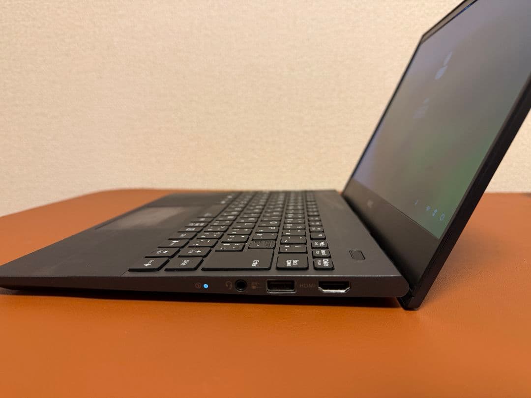 Windowsノート本体 NEC VKV18G-9 i7 10510u 16G-512G