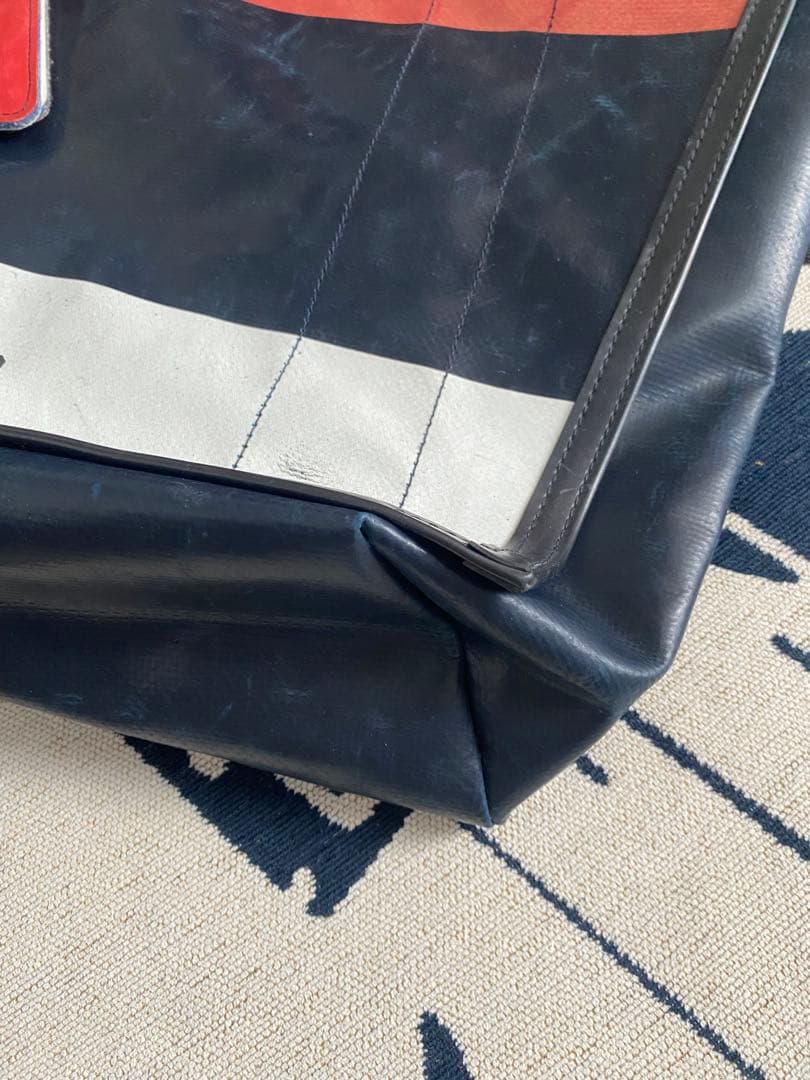 専用　FREITAG メッセンジャーバッグ 中型 赤/青/白