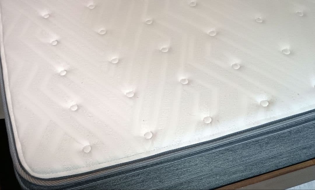 年末年始セール！ニトリ Nスリープ ハード H2-02 CR VH セミダブル