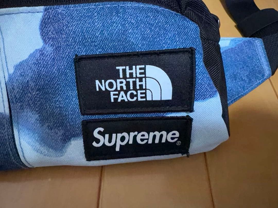 Supreme×THE NORTH FACE ボディバッグ