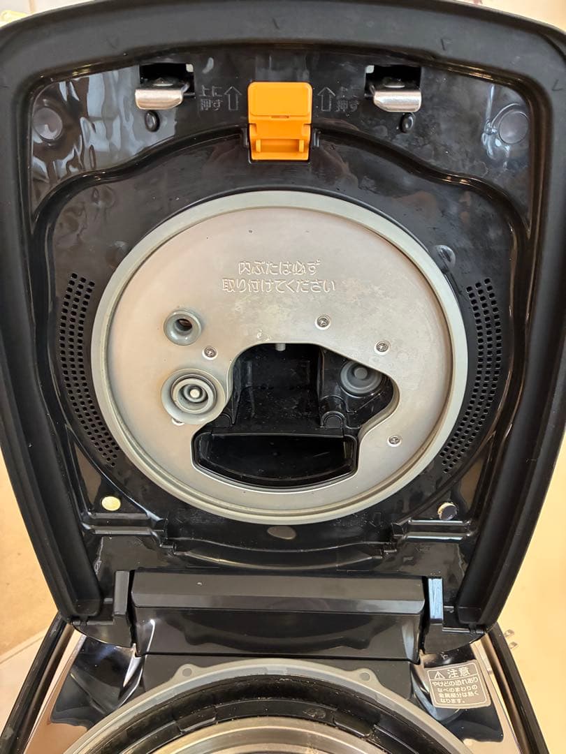 IH炊飯器 NW-AT10 黒 ☆内釜 新品交換済☆