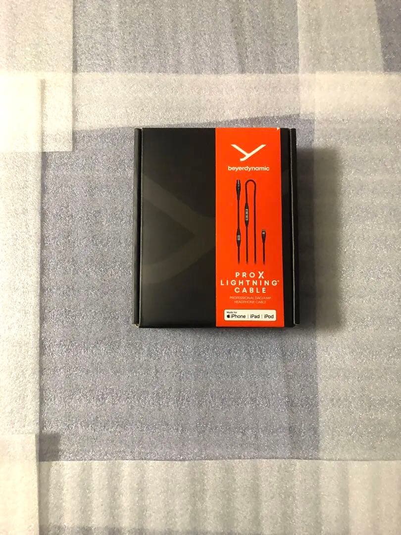 Beyerdynamic DT 1990 PRO + Lightningケーブル