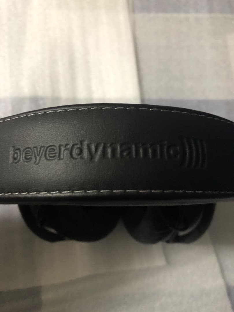 Beyerdynamic DT 1990 PRO + Lightningケーブル