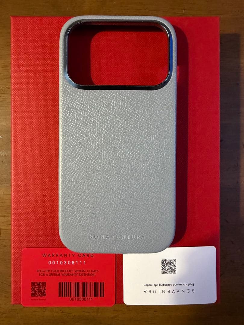 BONAVENTURA iPhone17プロケース ブルー