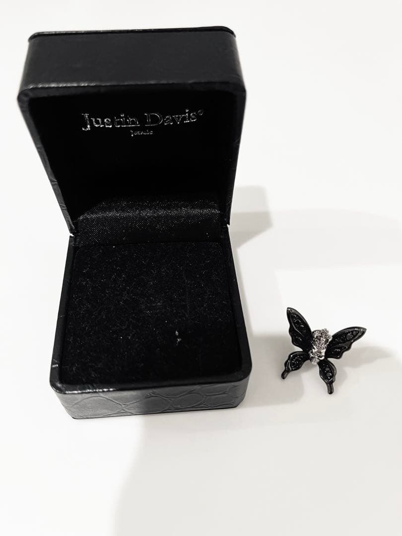 JUSTINDAVIS CROWN JESTER ピアス　バタフライピアス