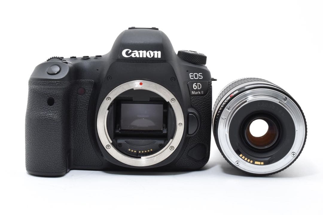 デジタルカメラ Canon EOS 6D Mark II / Canon EF75-300mm
