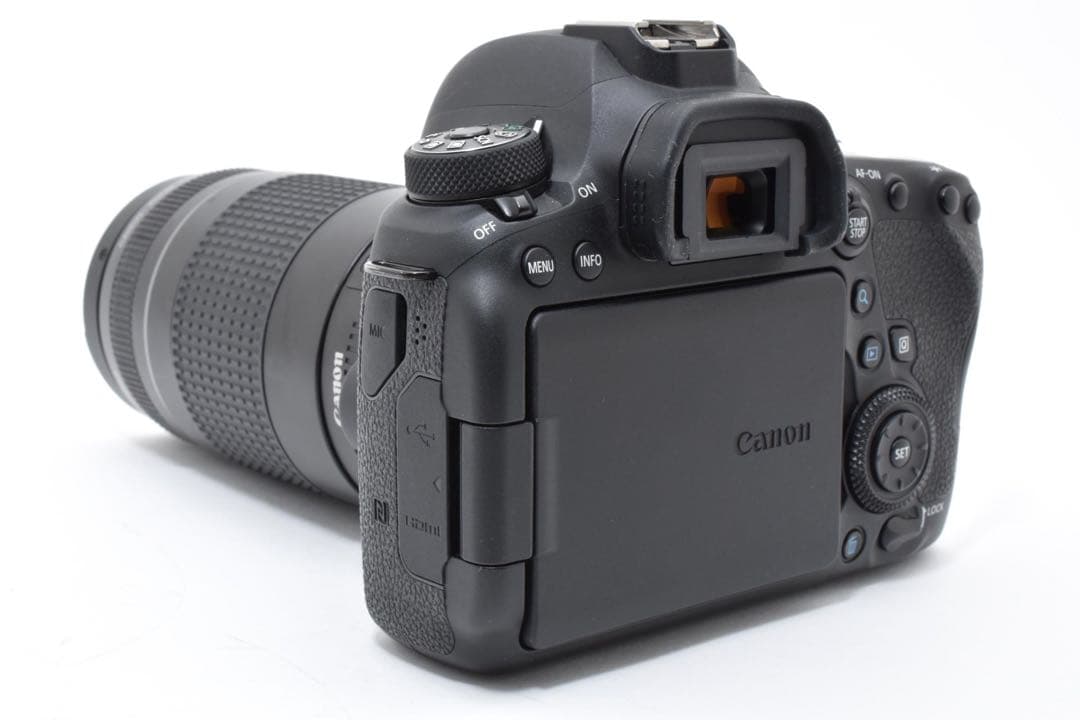 デジタルカメラ Canon EOS 6D Mark II / Canon EF75-300mm