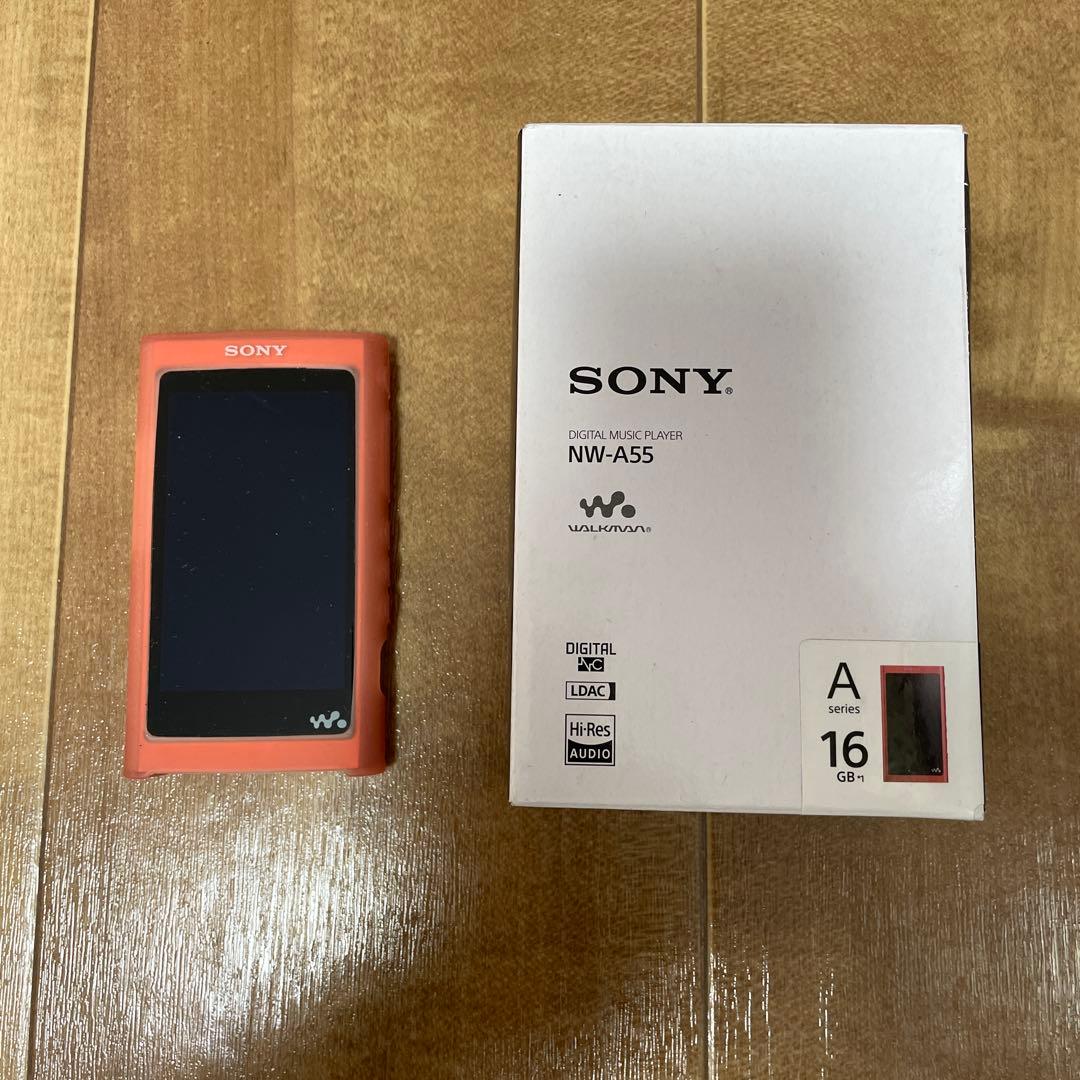SONY NW-A55 レッド　ソニー　ウォークマン、社外品ケース、予備ケーブル