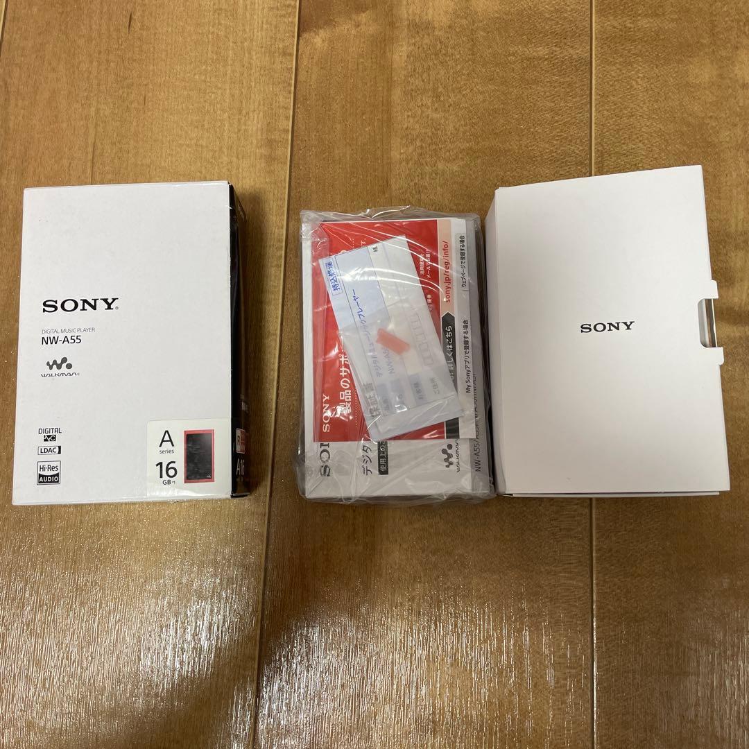 SONY NW-A55 レッド　ソニー　ウォークマン、社外品ケース、予備ケーブル