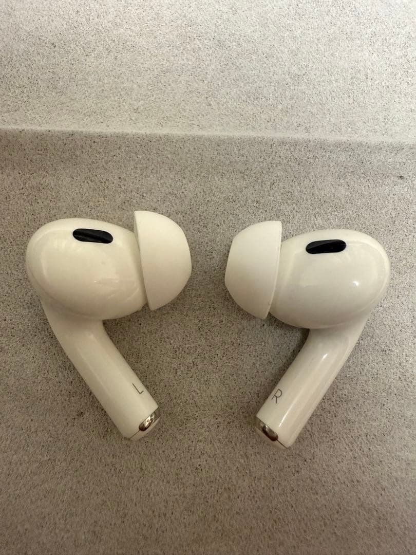 AirPods Pro 第2世代＋クリアケース付き