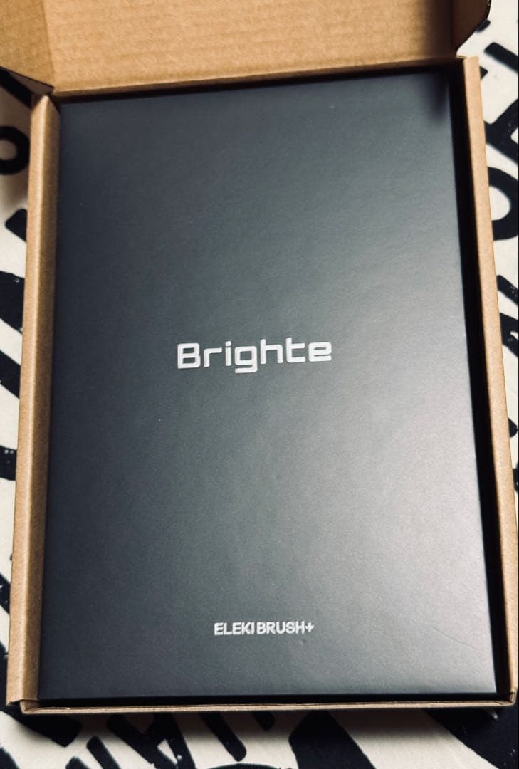 【超美品】Brighte ELEKI BRUSH+ 美顔器　エリキブラシ プラス