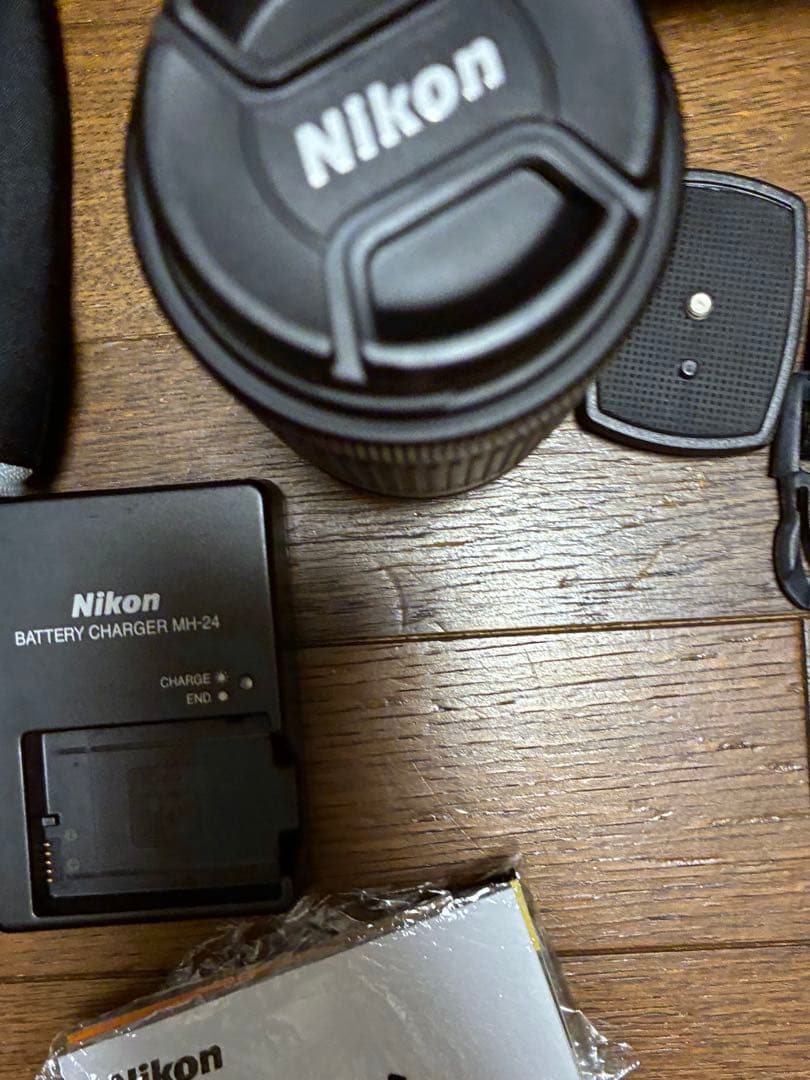 Nikon D3400 デジタル一眼レフカメラセットSDカード付き