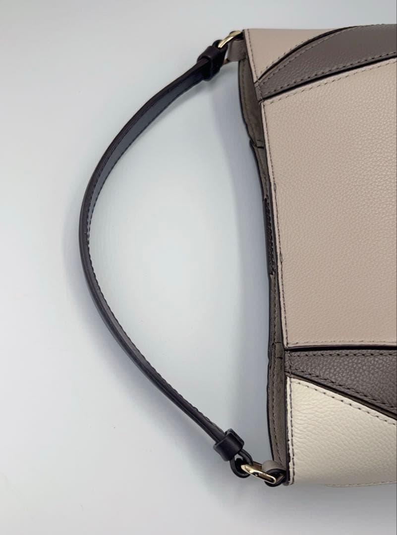 週末セール❣️極美品✨TORY BURCH マックグロー スモールバケット　マルチ