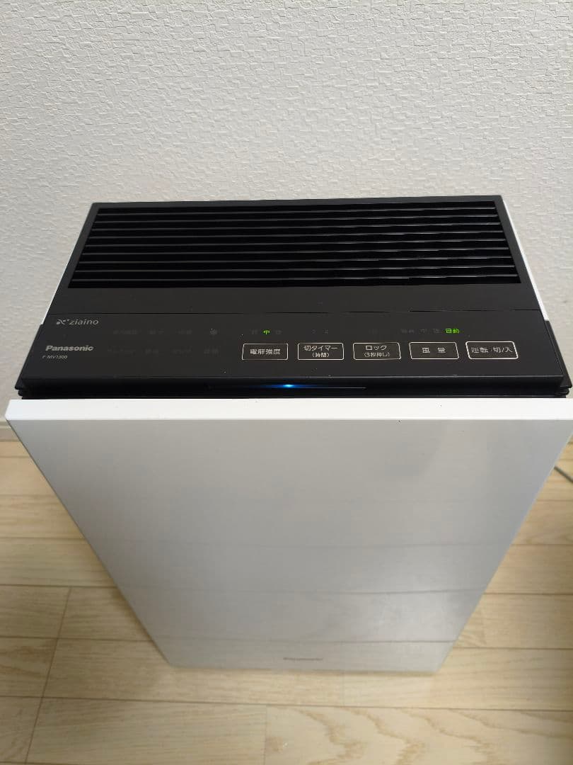 Panasonic　ジアイーノ　次亜塩素酸空間除菌脱臭機　F-MV1300