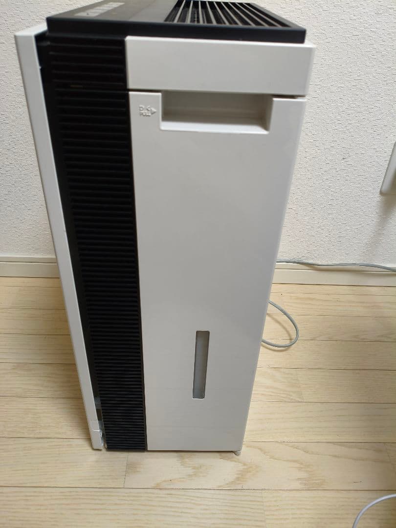 Panasonic　ジアイーノ　次亜塩素酸空間除菌脱臭機　F-MV1300