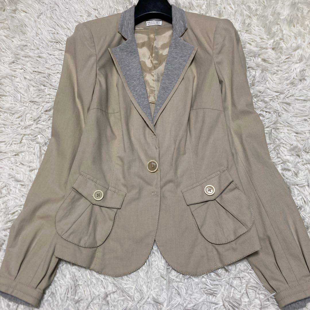美品✨ブルネロクチネリ　ラペル切り替え　テーラードジャケット　ベージュ　S