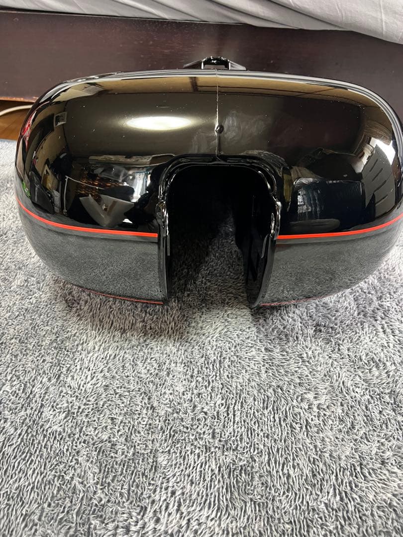 ハーレー　ブレイクアウト2023 純正タンク