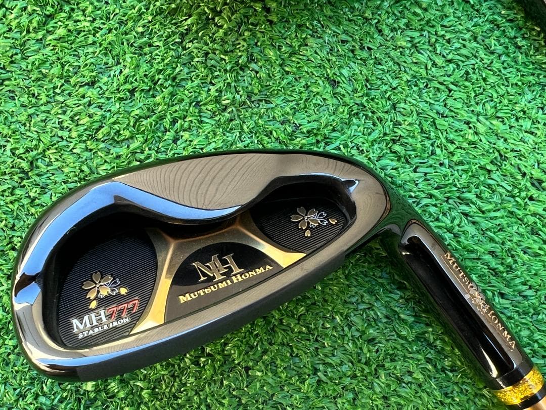ぼ*ん様 MUTSUMI HONMA MH777 ワンレングス アイアンセット