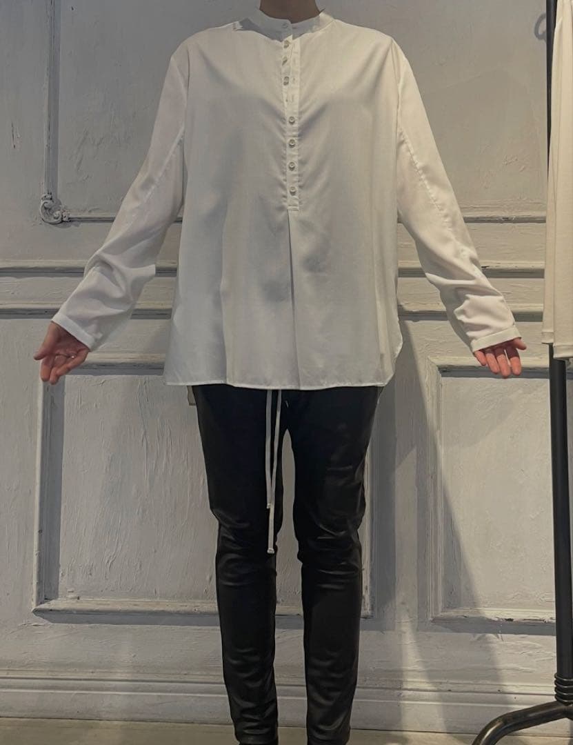 bajra パンツ　(2回短時間着用のみ) バジュラ