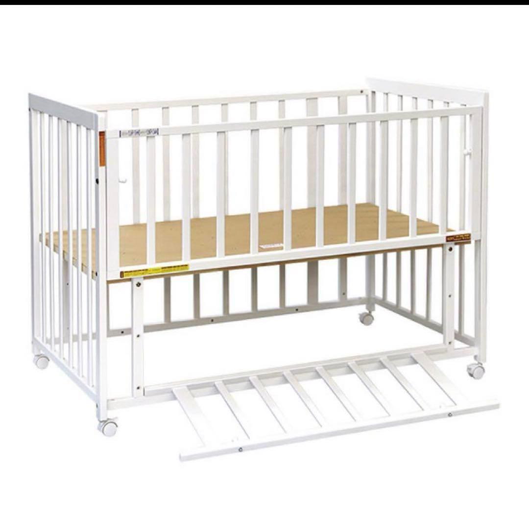 ヤトミ 西松屋 キャスター付きベビーベッド 説明書付き