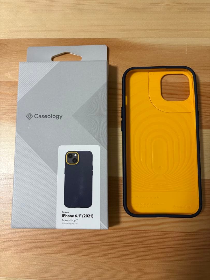 Apple iPhone13本体＋純正クリアケース