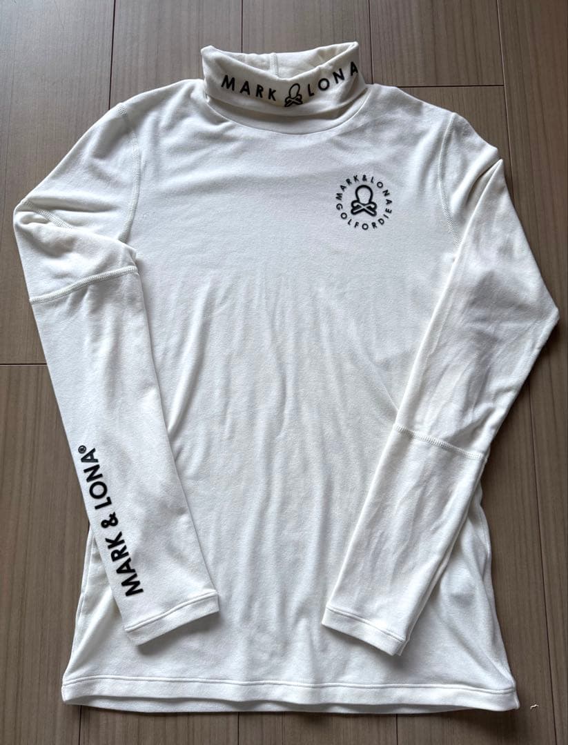 MARK & LONA 近年モデルモックネック