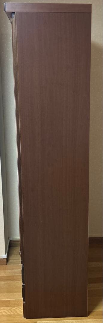 値下げ　ダークブラウン 本棚　扉付き