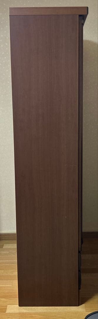 値下げ　ダークブラウン 本棚　扉付き