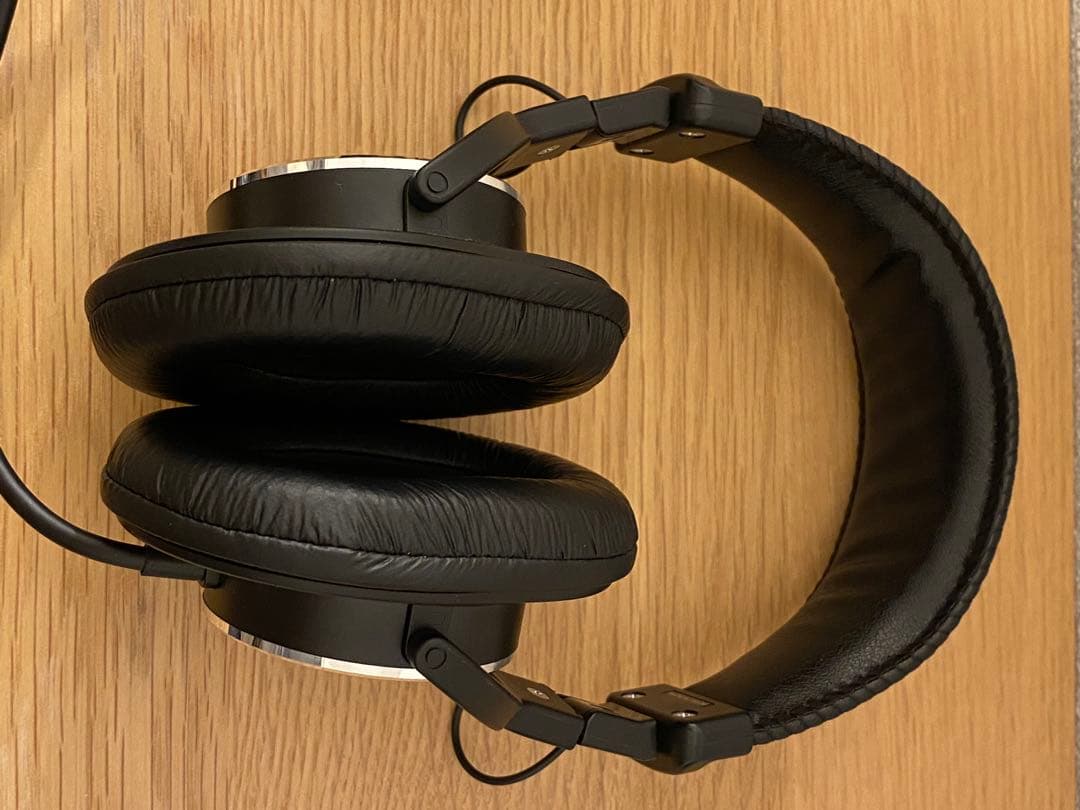 MDR-CD900ST 密閉型スタジオモニターヘッドホン