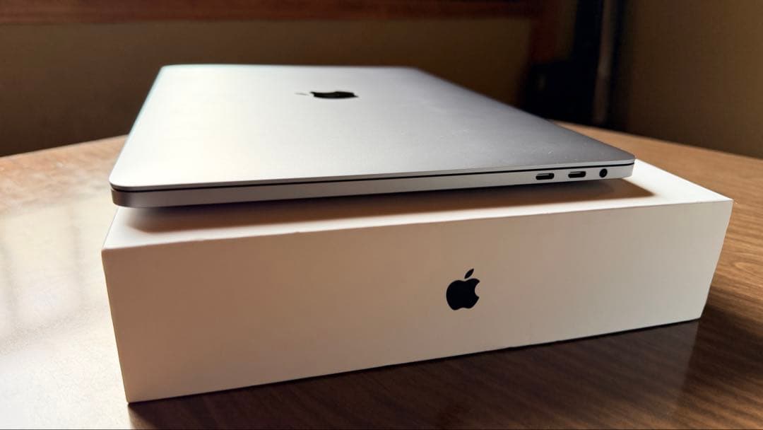 【美品箱有】Apple MacBook Pro 2020 16GB SSD1TB