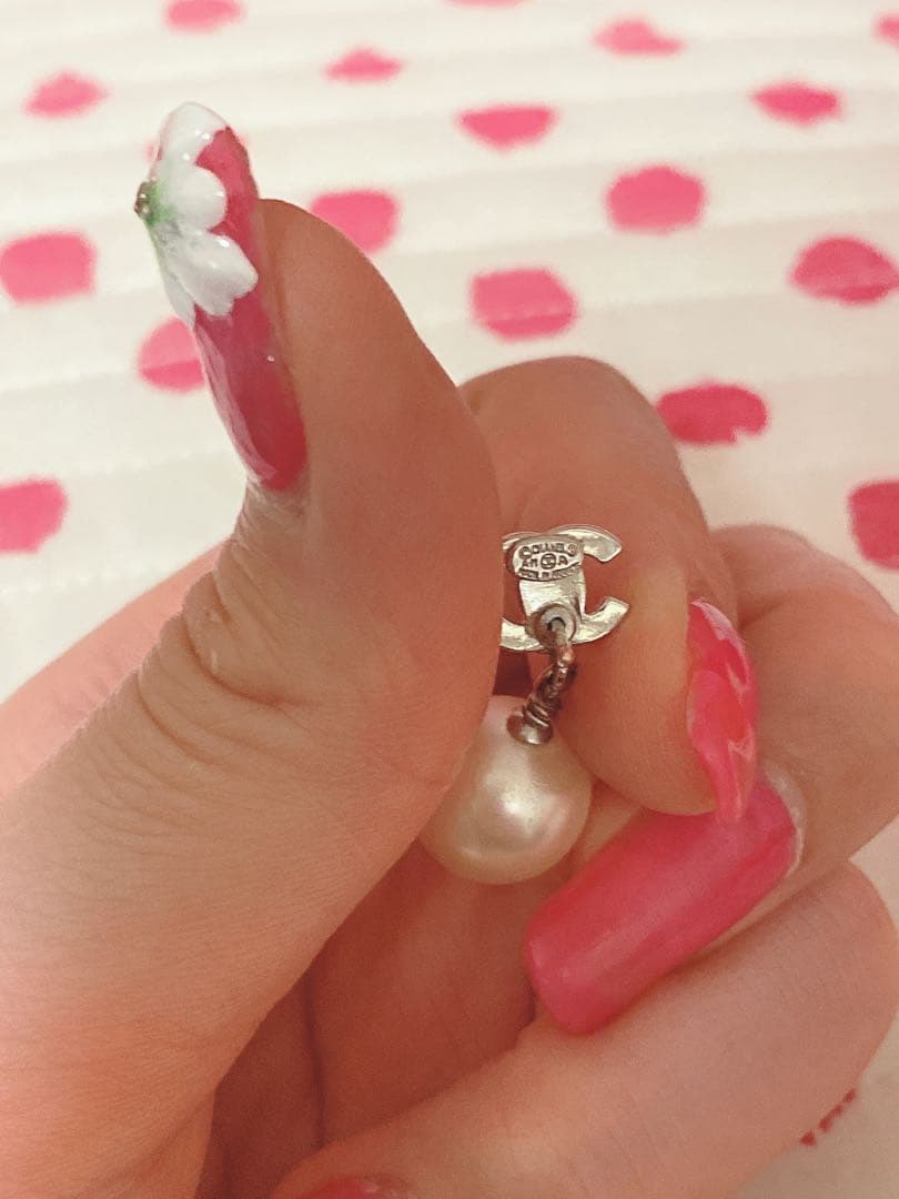 CHANEL 片耳　パールピアス