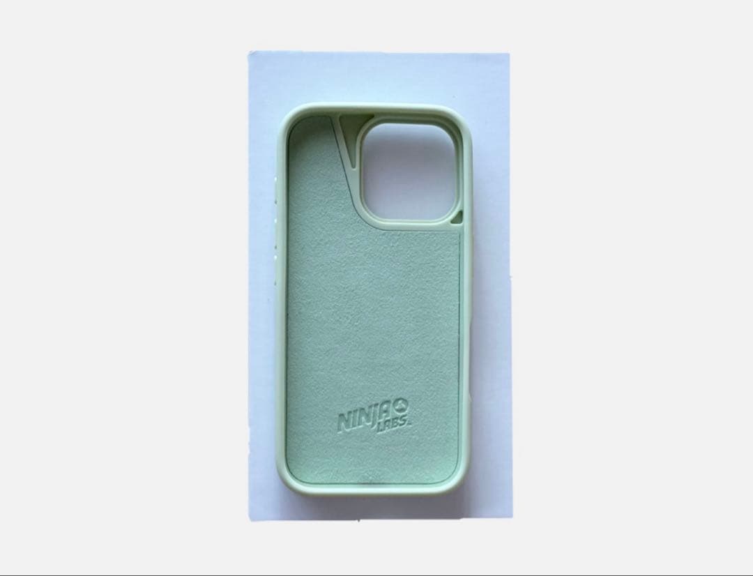 iPhoneアクセサリー NinjaLabs iPhone16 FLEX POUCH MATCHA