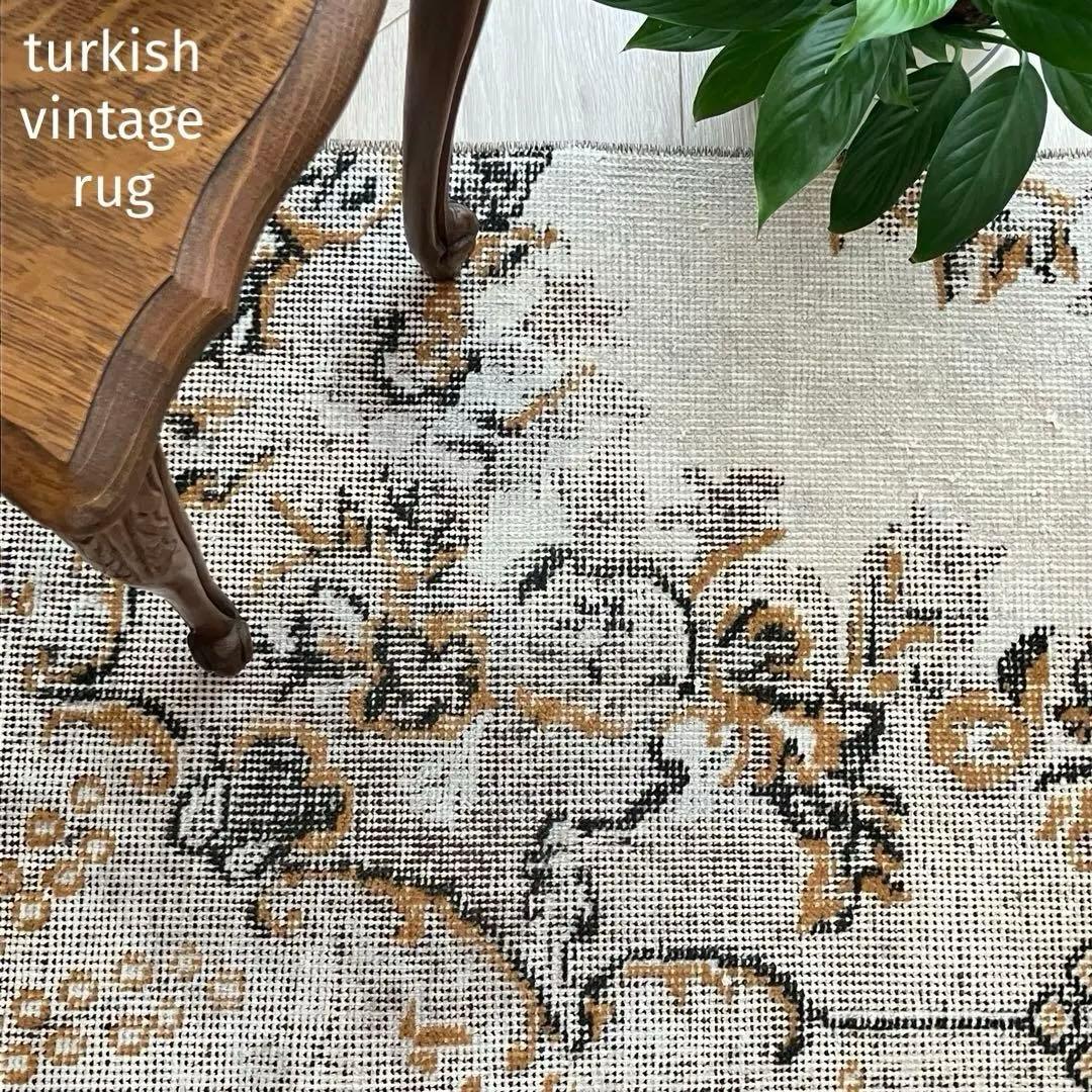 ライトグレー54×199ブラック　キャラメル　ランナー　トルコヴィンテージラグ
