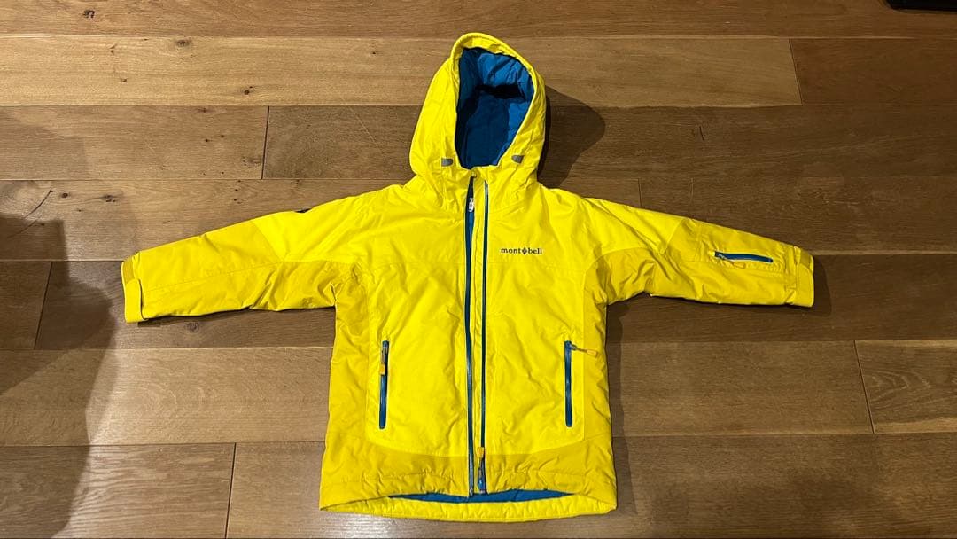 モンベル　110 スキーウェアとグローブセット　男の子　女の子　2回使用