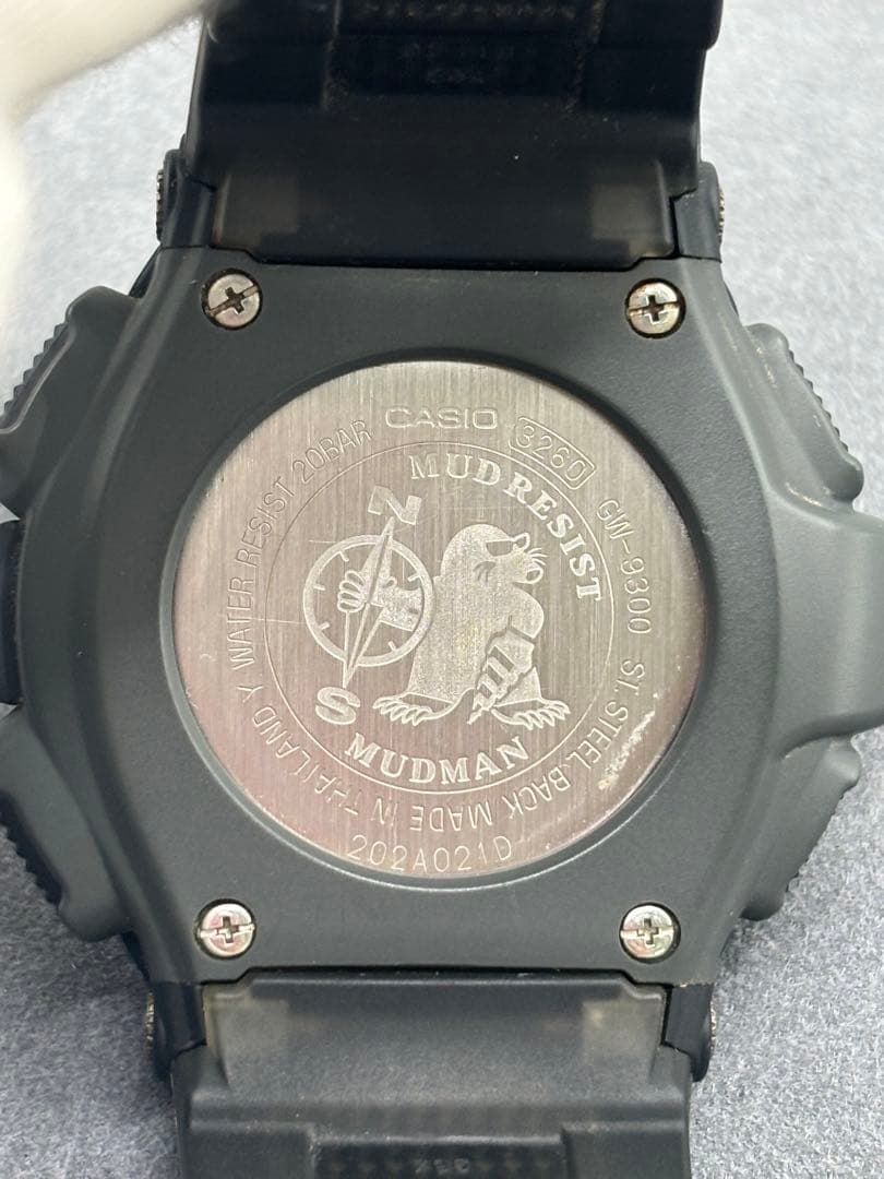 R155 CASIO G-SHOCK MUDMAN GW-9300 電波ソーラー