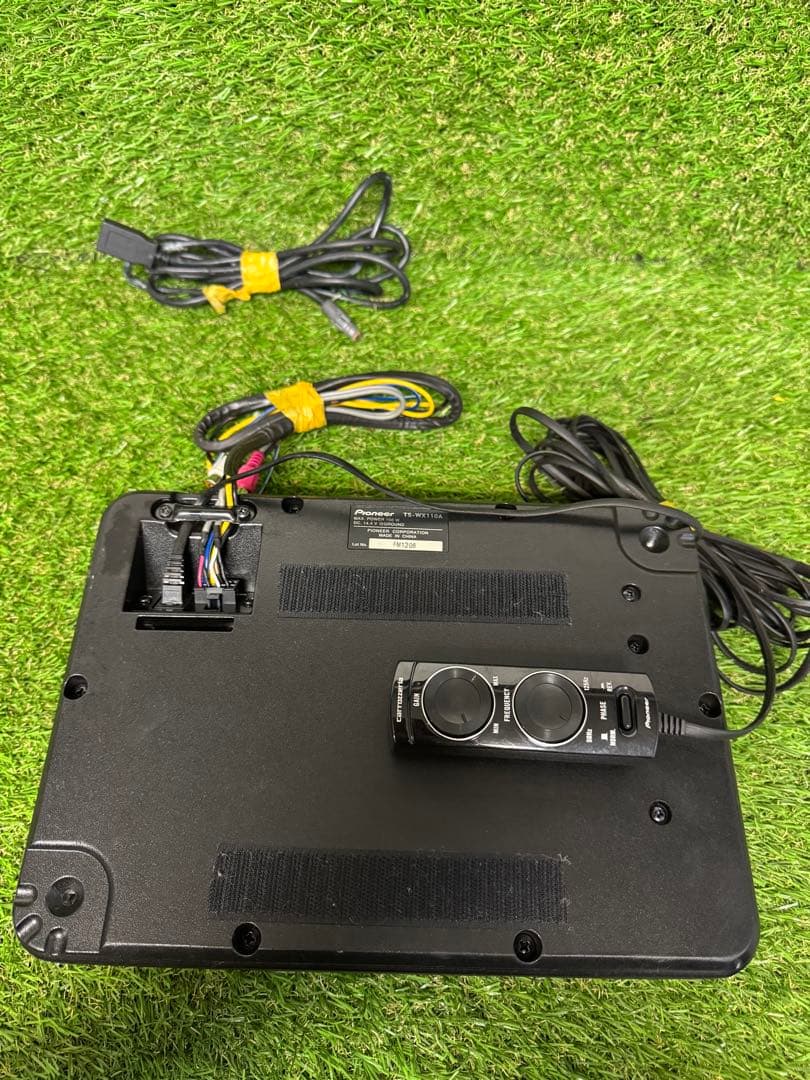 ま*房様 carrozzeria パワードサブウーファー TS-WX110A