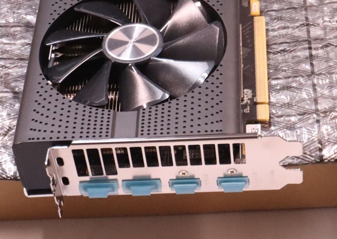 PCI Express 3.0 x16対応 グラフィックスボードSAPPHIRE