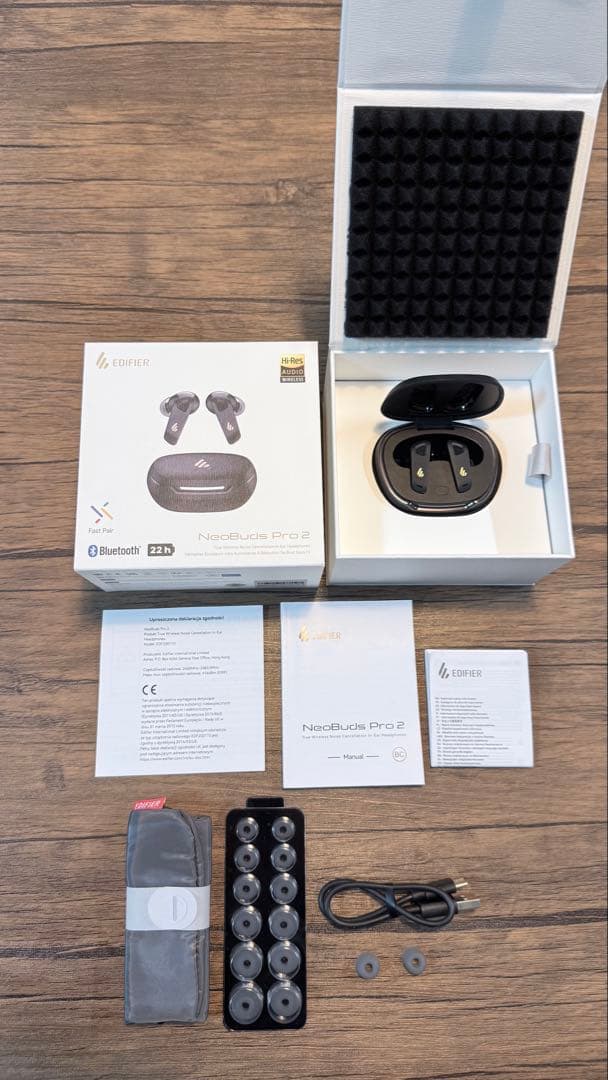 ワイヤレスイヤホン　EDIFIER NeoBuds Pro2