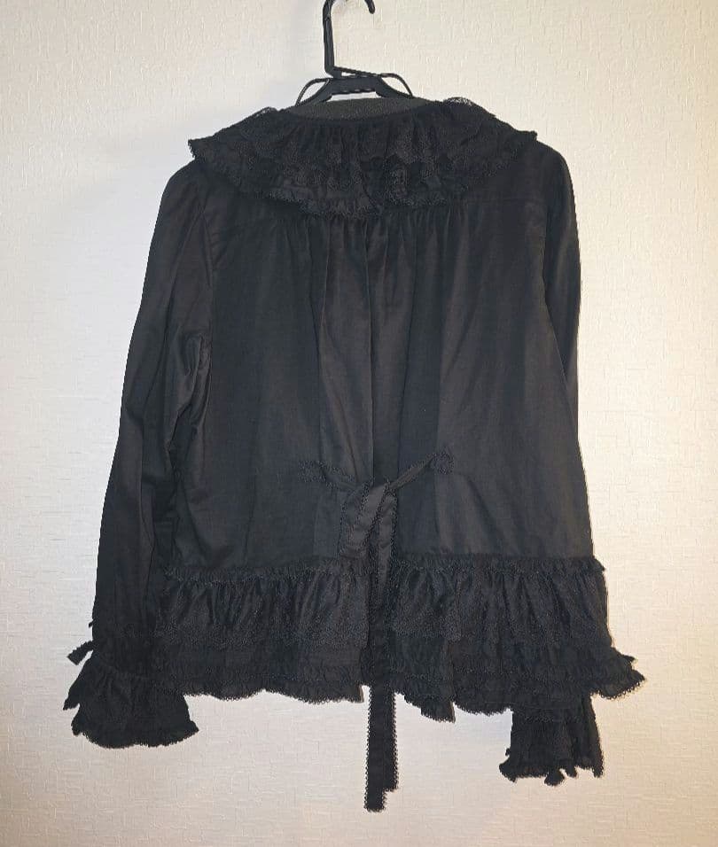 ピンクハウス 黒 ローズレース使いローンフリルブラウス