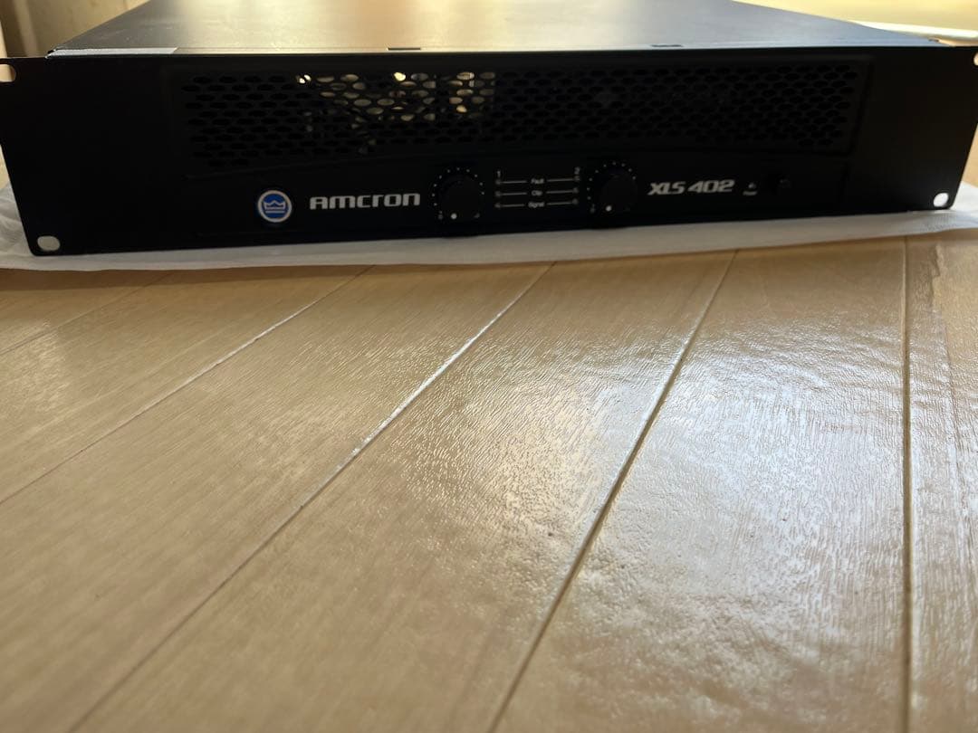 AMCRON XLS402 パワーアンプ【ジャンク品】