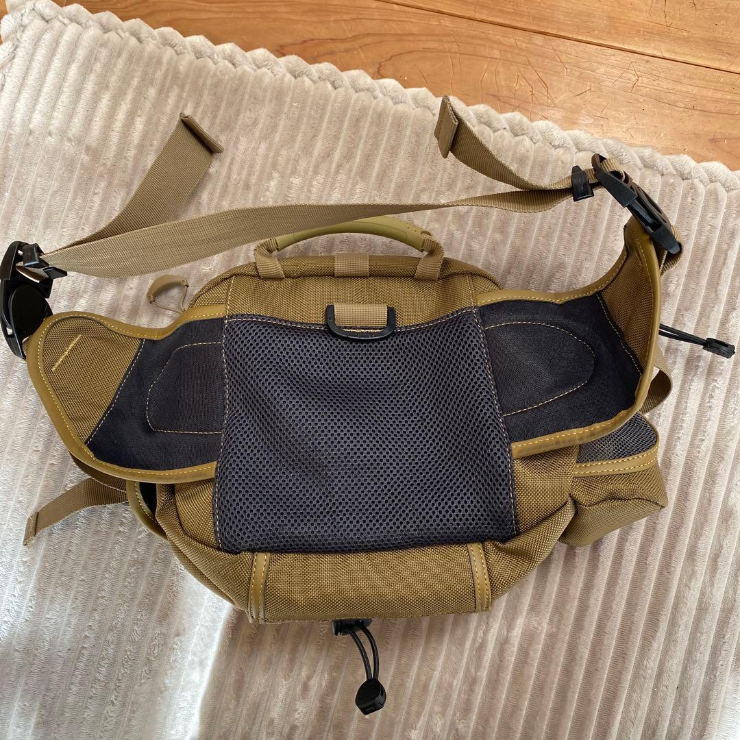 アクセサリー back