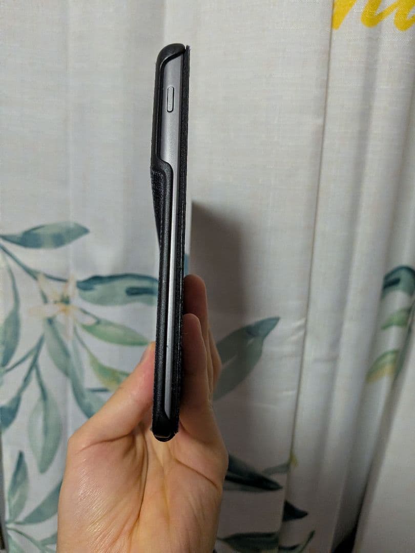 Kindle Oasis 色調調節ライト搭載 wifi 32GB 広告なし