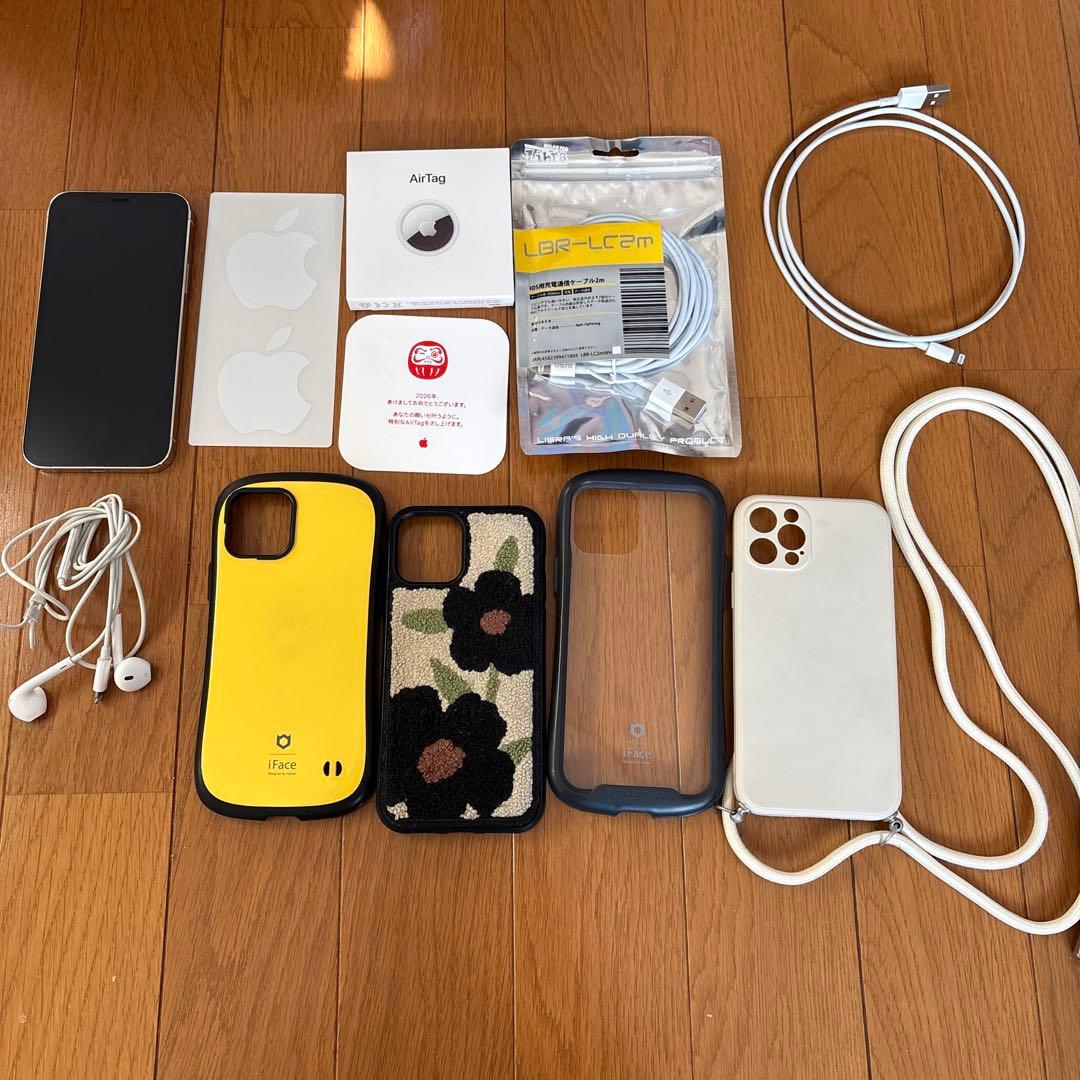 iPhone12pro スマホ　家電　iFace イヤホン　AirTag
