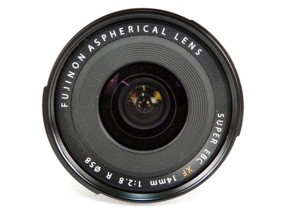 【プレミアム単焦点】 FUJIFILM XF 14mm F2.8 R