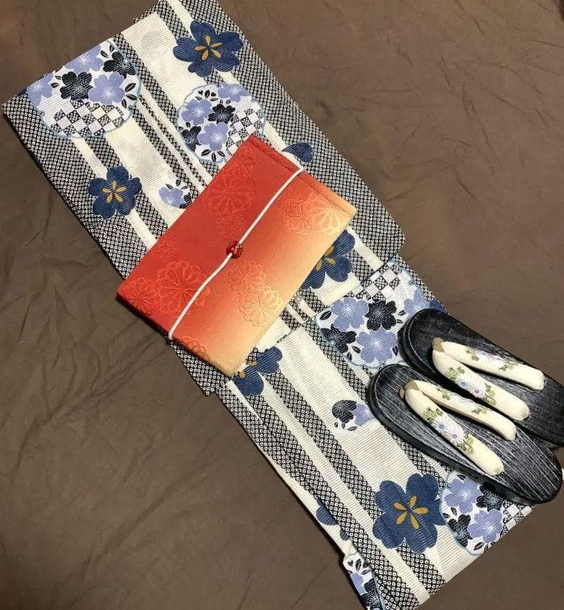 ◆最高級【綿絽浴衣】古典雪輪桜繋ぎの涼し黒ゆかた◆着物としても着用可◆新品