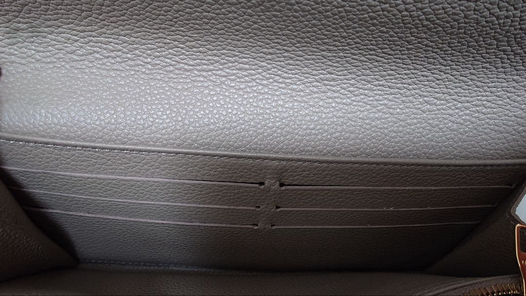 ルイヴィトン　長財布　ポルトフォイユサラ　LOUISVUITTON