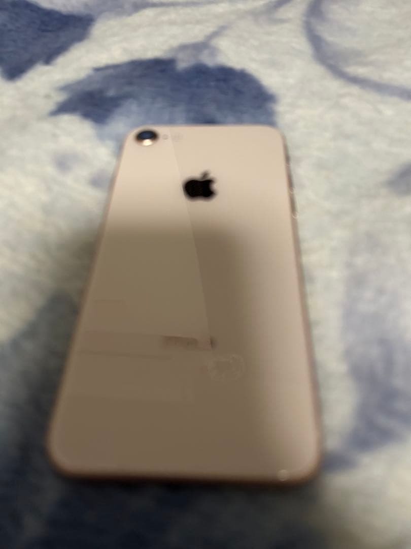 iPhone8 SIMフリー　64GB