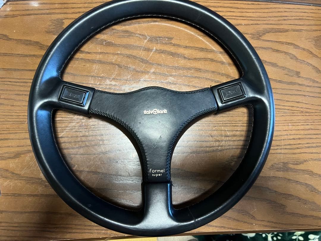 イタルボランテ ステアリング