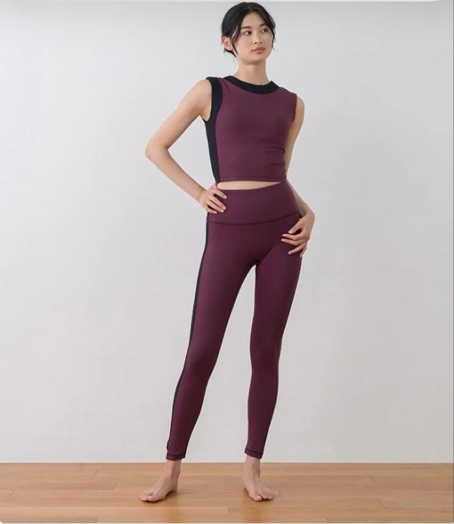 新品未開封【SUKALA】バイカラーショートタンクトップ(S/ワイン)