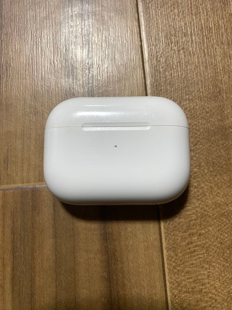 Apple AirPods Pro 本体 充電ケース付き